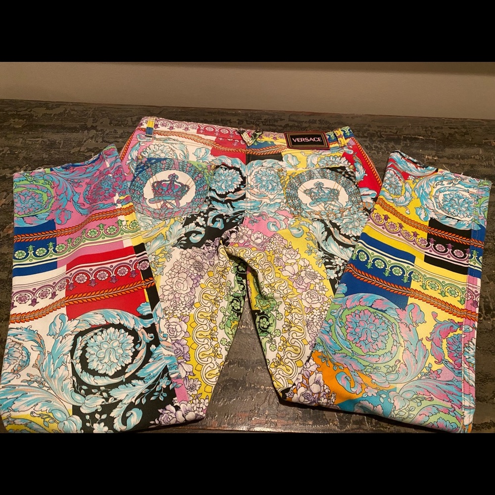 🦄🦄Authentic 2018 Collection Versace pants!!!